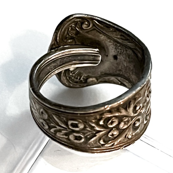 ⌛️Vintage Sterling Silver flatware wrap Ring with lovely patina*EVC - Picture 2 of 5